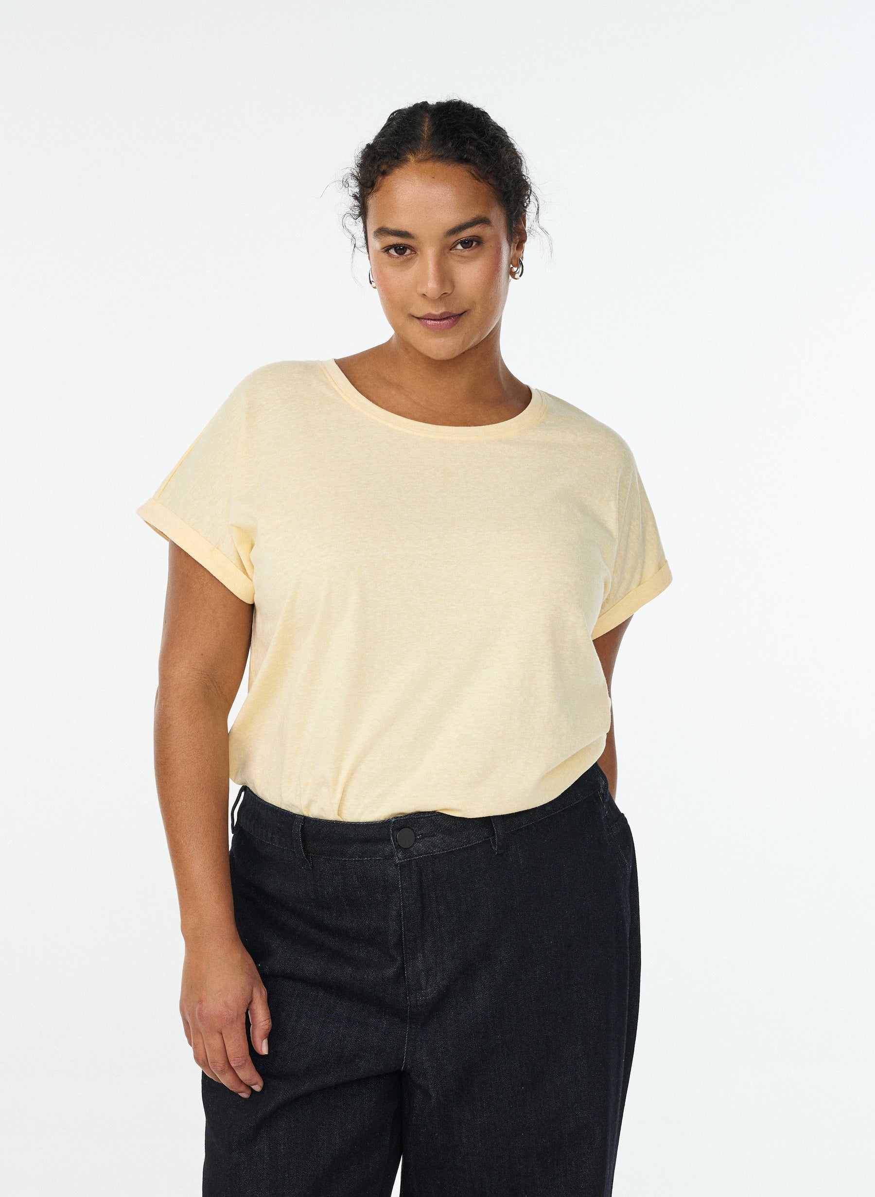 Zizzi Ava T-Shirt in Yellow