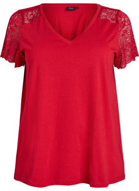 Zizzi Brynn T-Shirt in Red