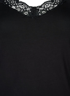 Zizzi Cassie Vest in Black 