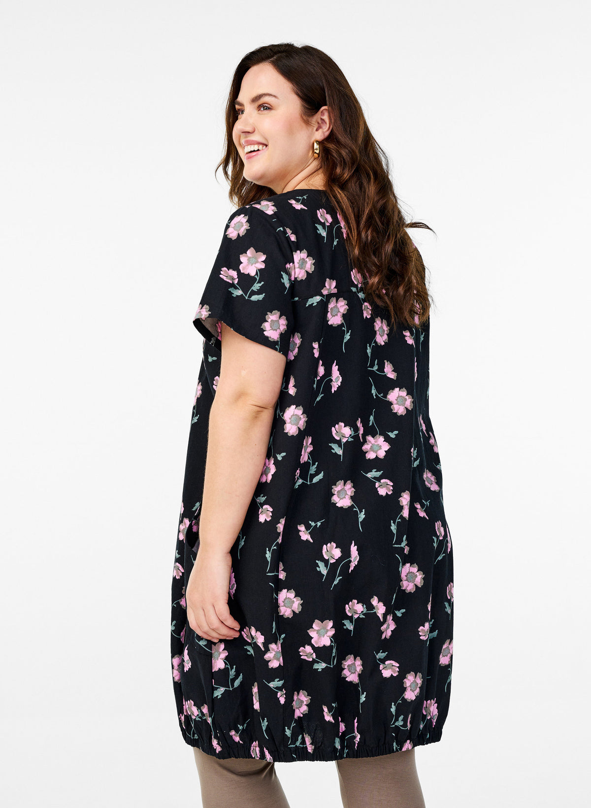 Zizzi Cotton Bubble Dress in Black with Pink Flowers