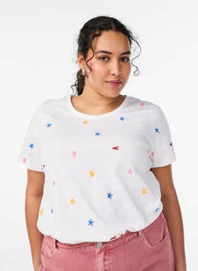 Zizzi Elin T-Shirt in White with Seashells 