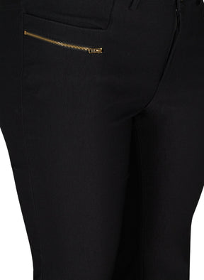 Zizzi Eva Bootcut Jeans in Black