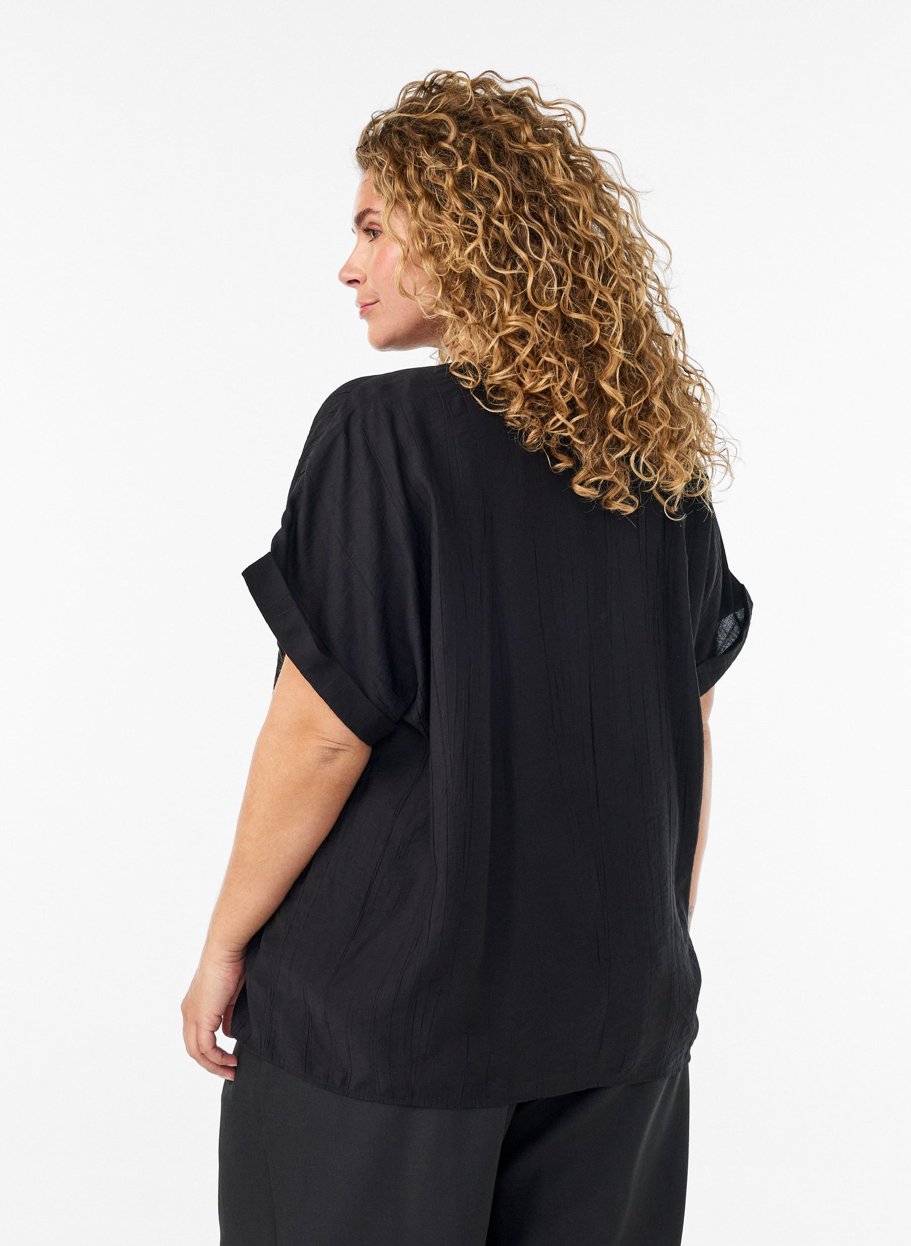 Zizzi Gippi Top in Black 