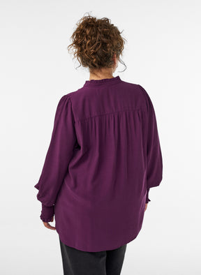 Zizzi Jannie Shirt in Potent Purple 