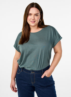 Zizzi Katja T-Shirt in Balsam Green