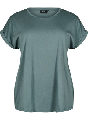 Zizzi Katja T-Shirt in Balsam Green
