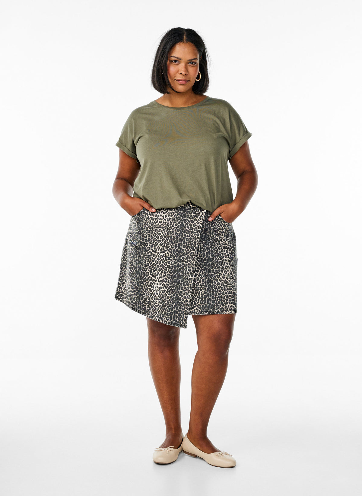 Zizzi Katja T-Shirt in Khaki