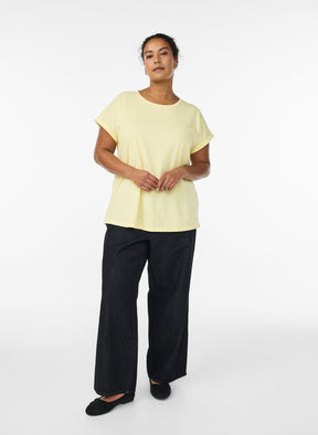 Zizzi Katja T-Shirt in Lemonade