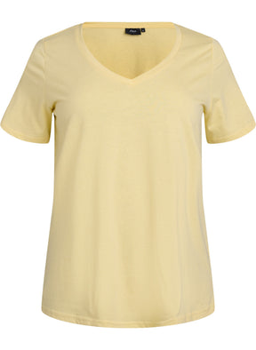 Zizzi Katja V-Neck T-Shirt in Sunlight