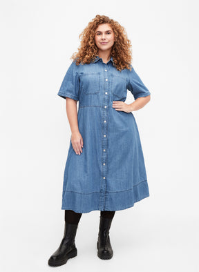 Zizzi Kianta Dress in Light Blue Denim