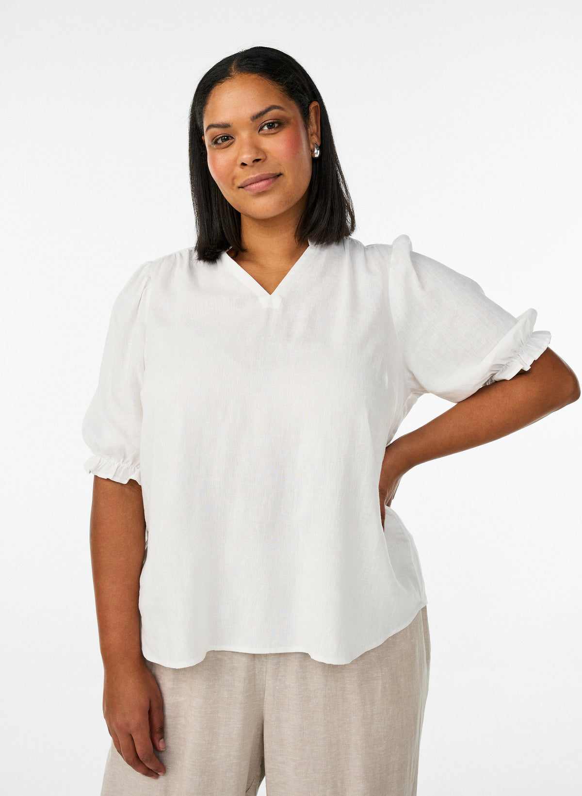 Zizzi Lina Frill Blouse in White 
