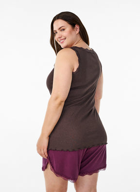 Zizzi Liv Vest in Seal Brown 