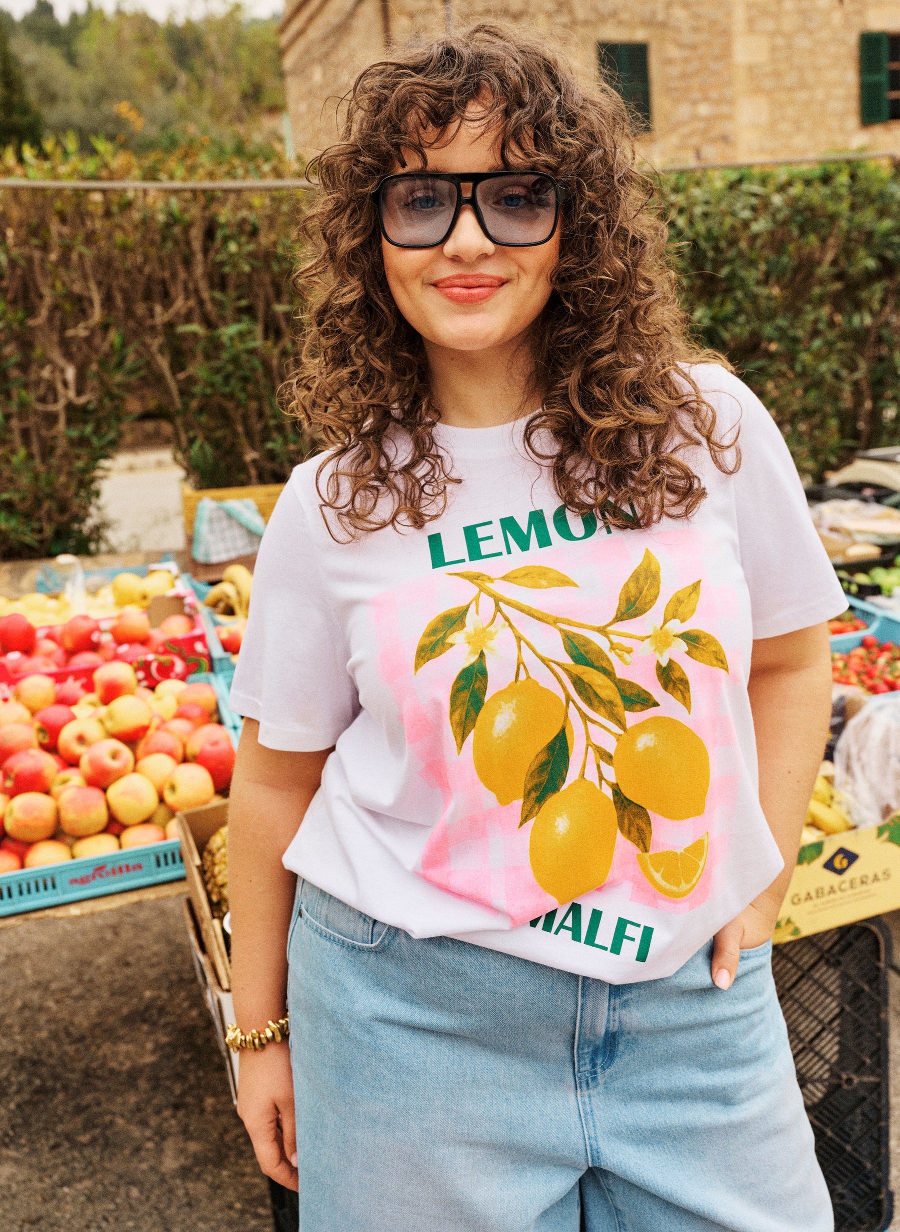 Zizzi Liz T-Shirt in White Lemon 