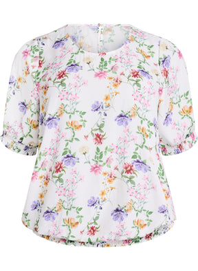 Zizzi Maeve Blouse with Wild Flowers, front view, round neckline, short sleeves, smocked end, all over floral print