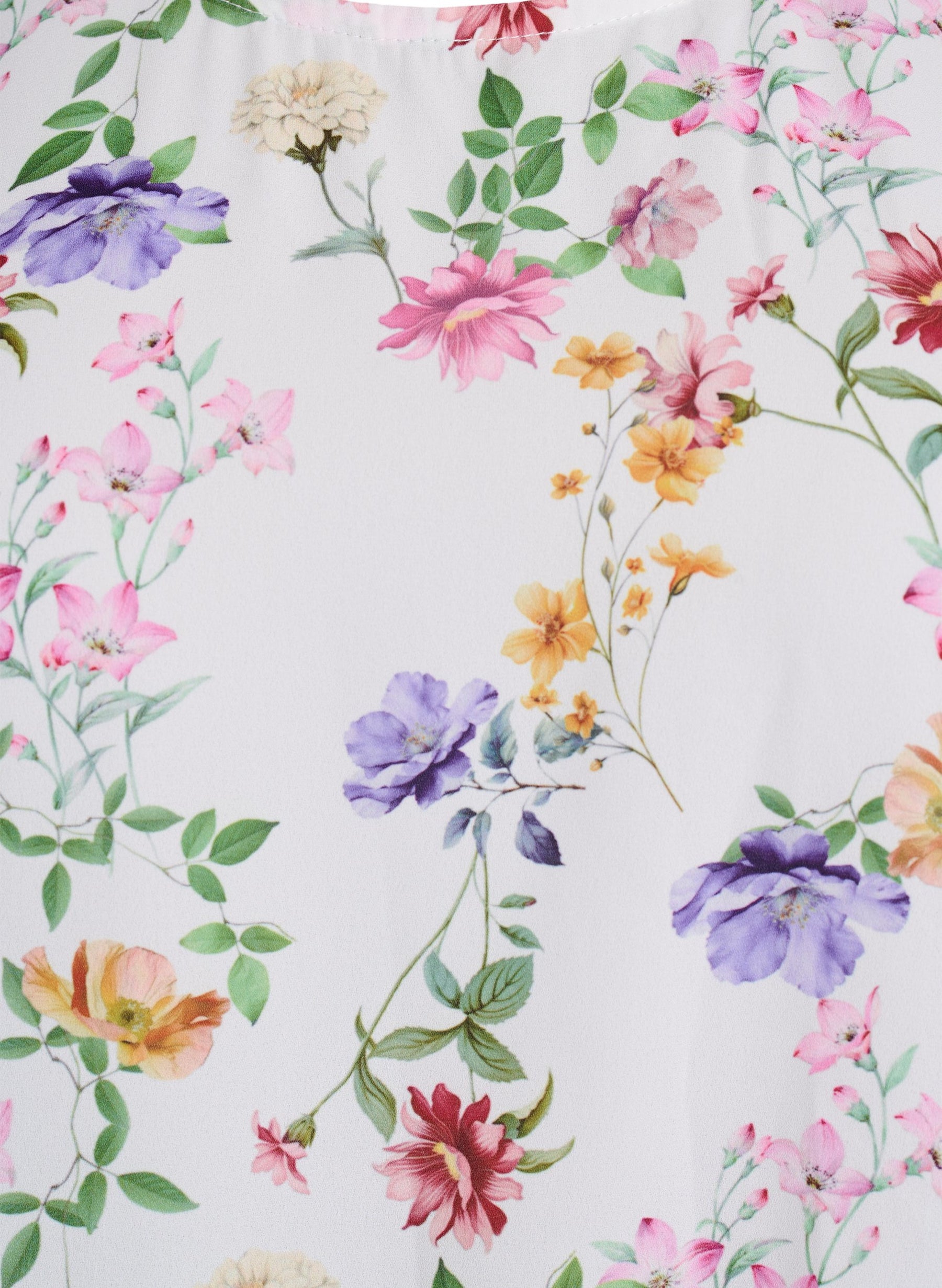 Zizzi Maeve Blouse with Wild Flowers, a wild flower all over print