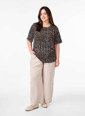 Zizzi Mandy T-Shirt in Leopard Print