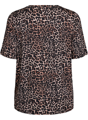 Zizzi Mandy T-Shirt in Leopard Print