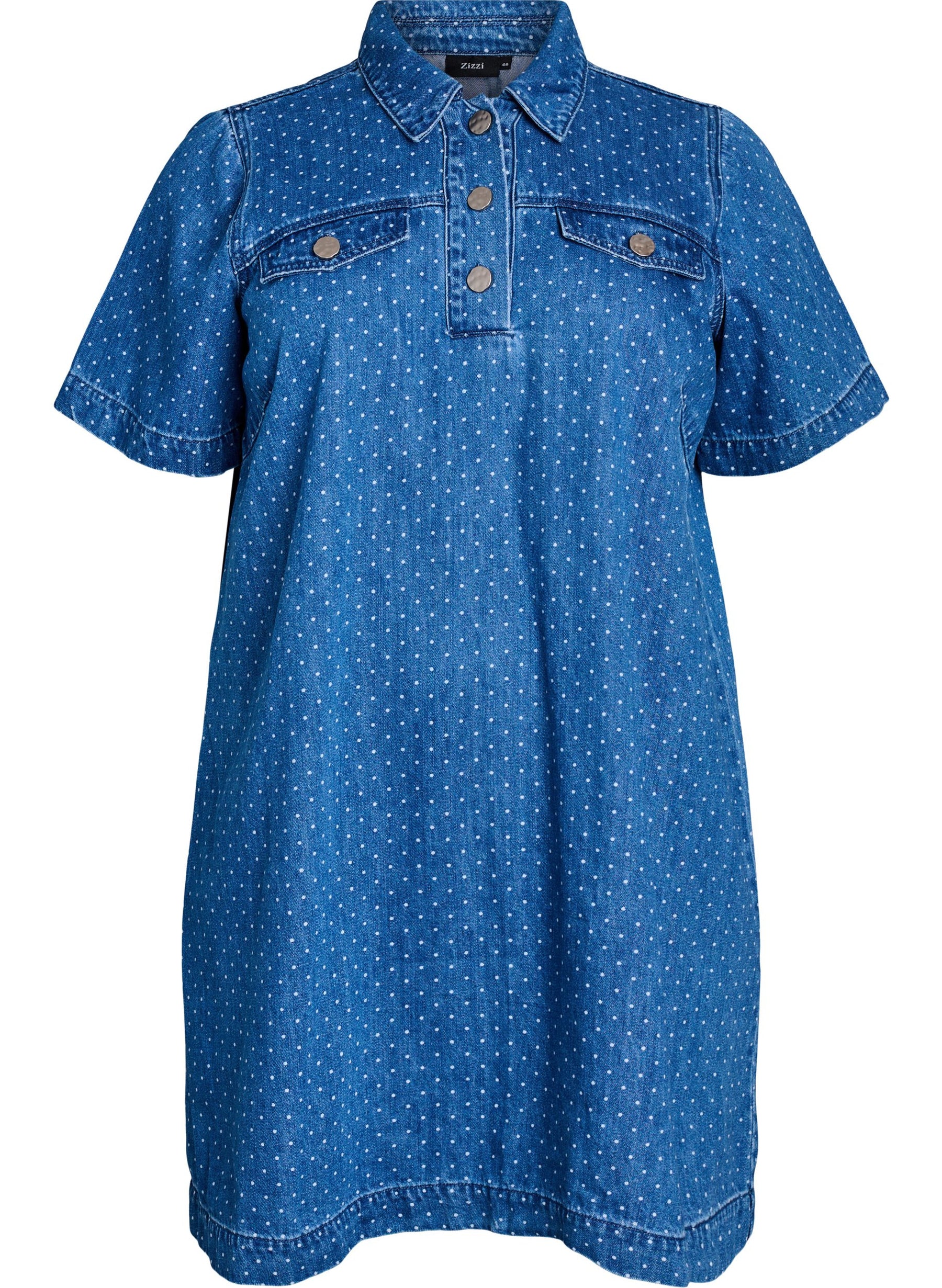 Zizzi Misha Denim Dress, front view, round neckline with a shirt collar, button placket, short sleeves, faux breast pockets, knee length, all over dot design 