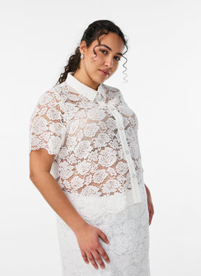Zizzi Monika Lace Shirt in White 
