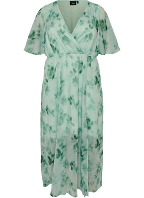 Zizzi Saina Floral Dress in Green 