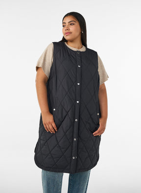 Zizzi Shanghai Gilet in Black