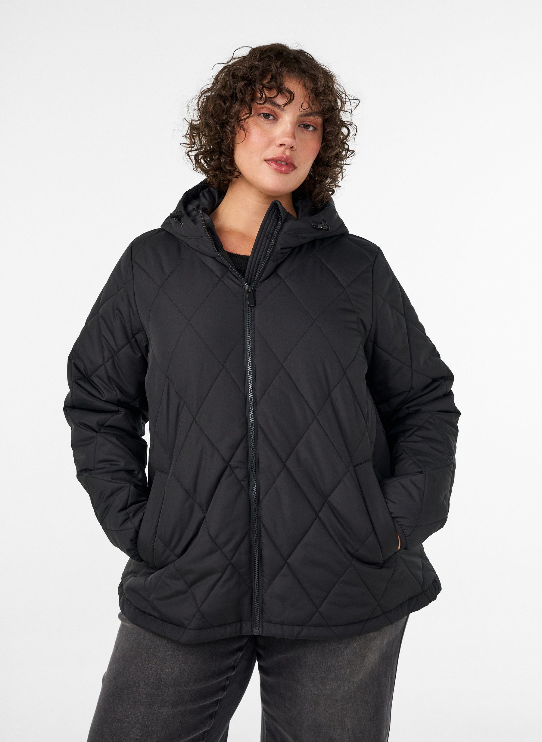 Zizzi Shanghai Jacket in Black 
