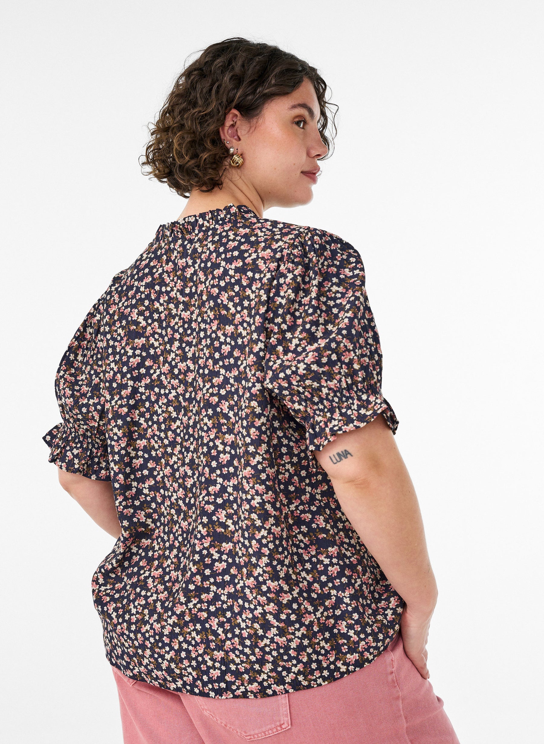 Zizzi Sia Blouse in Navy Flower 
