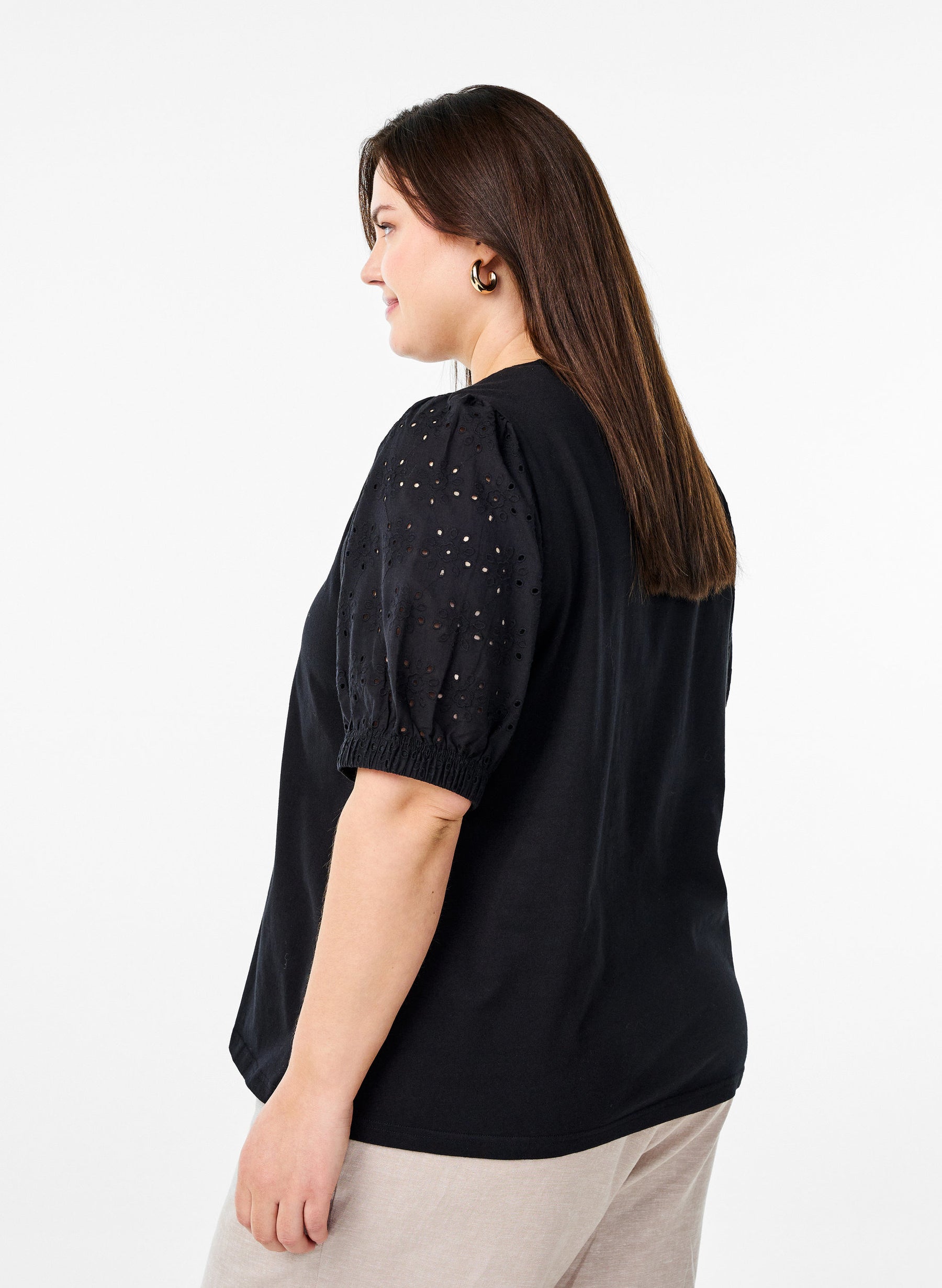 Zizzi Sofia T-Shirt in Black