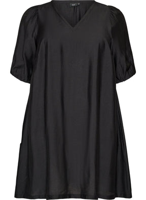 Zizzi Stina Dress in Black 