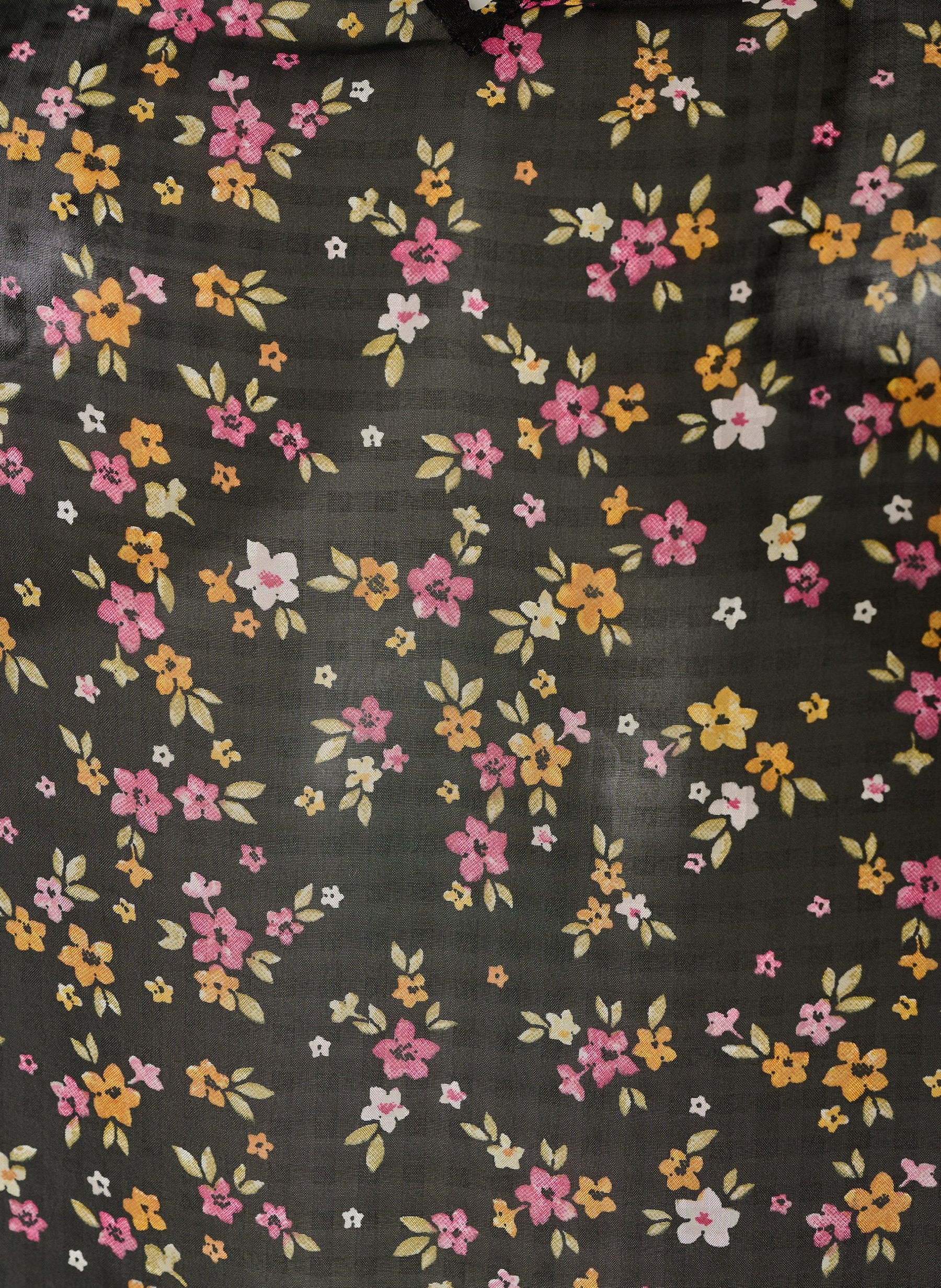 Zizzi Taru Blouse in Pink Ditsy Flower 