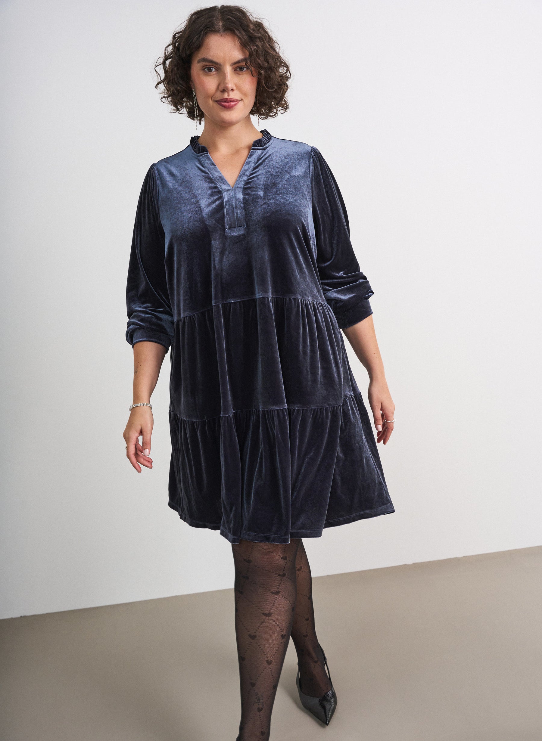 Zizzi Victoria Dress in Night Sky 