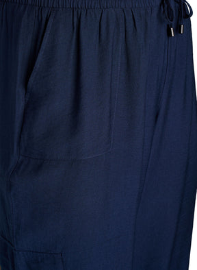 Zizzi Vilma Cargo Trousers in Navy