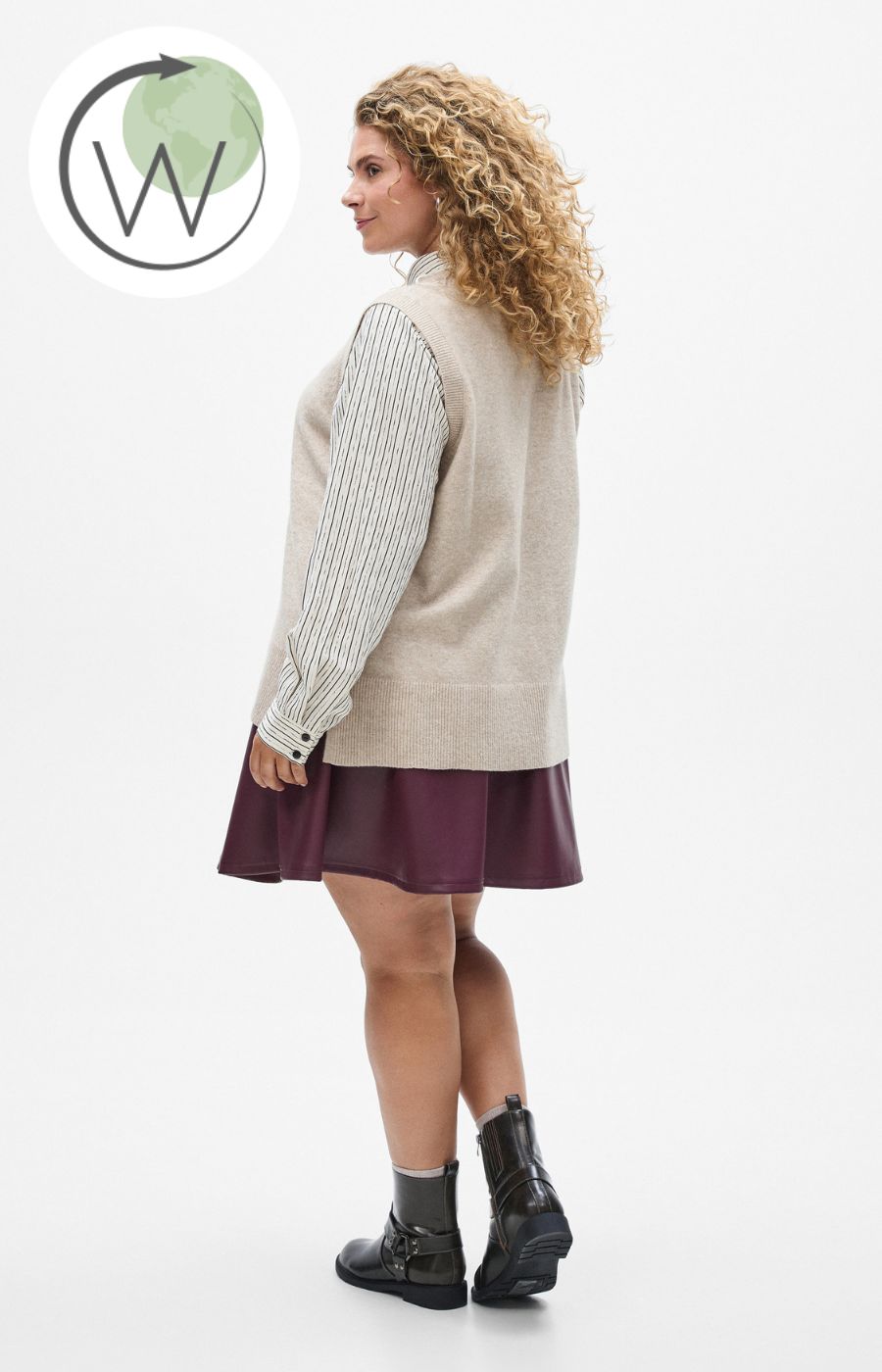 Zizzi Vista Knit Vest in Beige