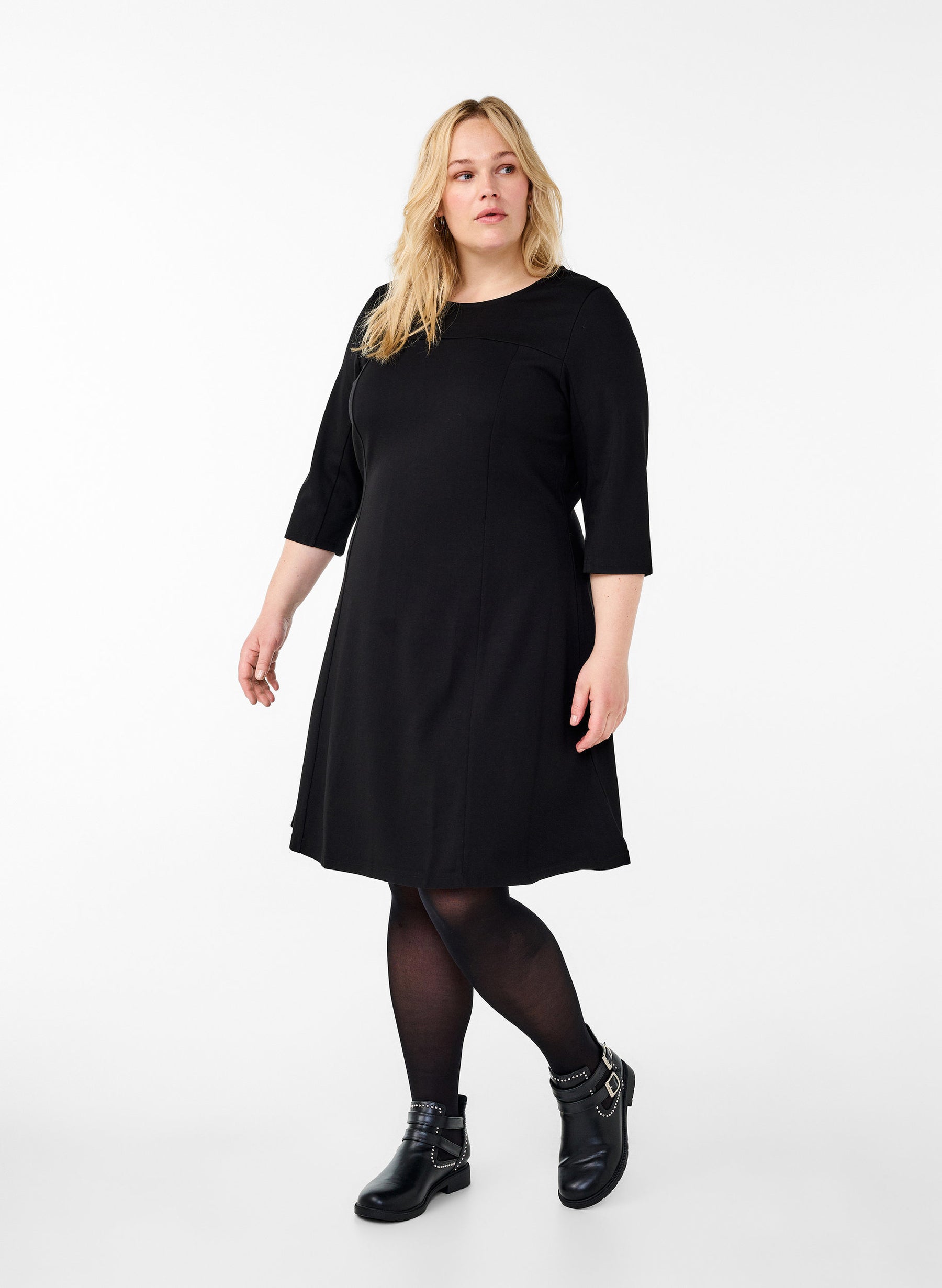 Zizzi Winola Dress in Black 