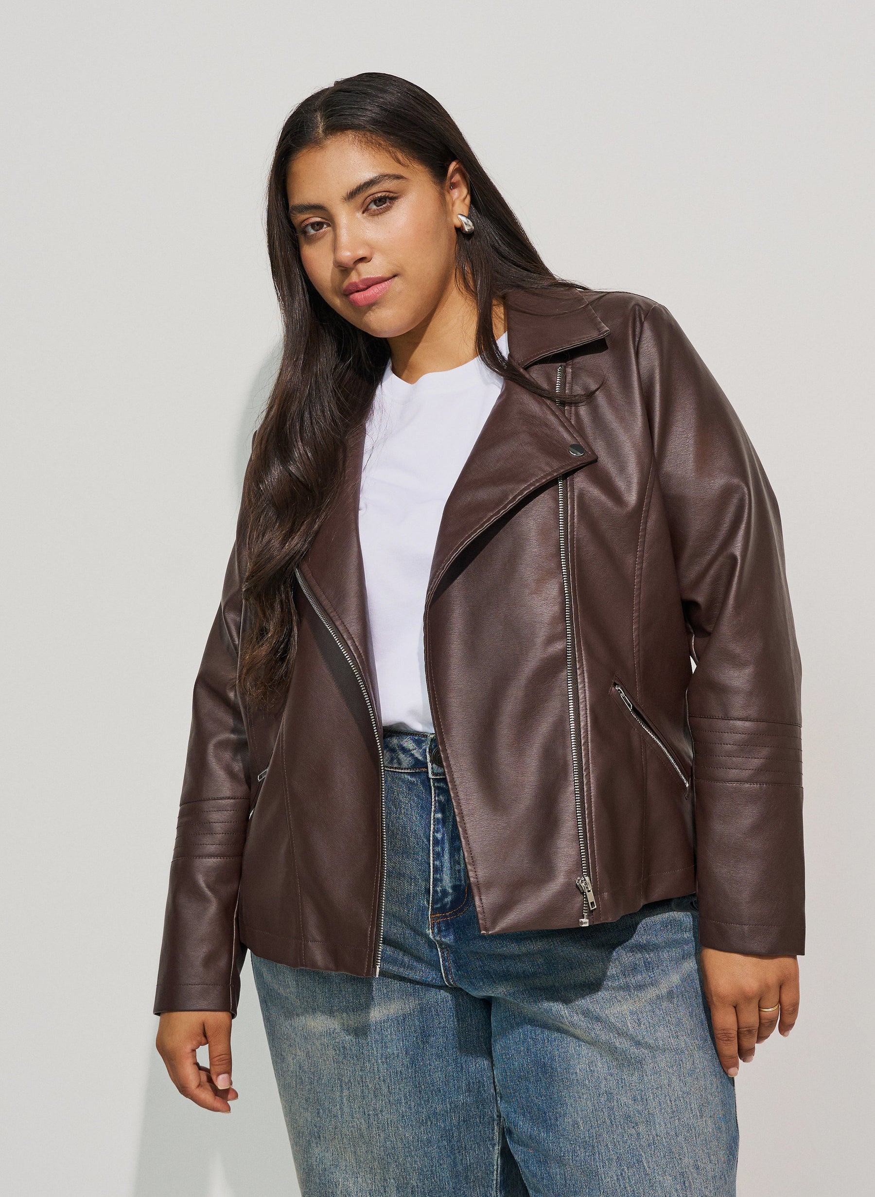 Zizzi Zoe Leather Jacket in Brown 