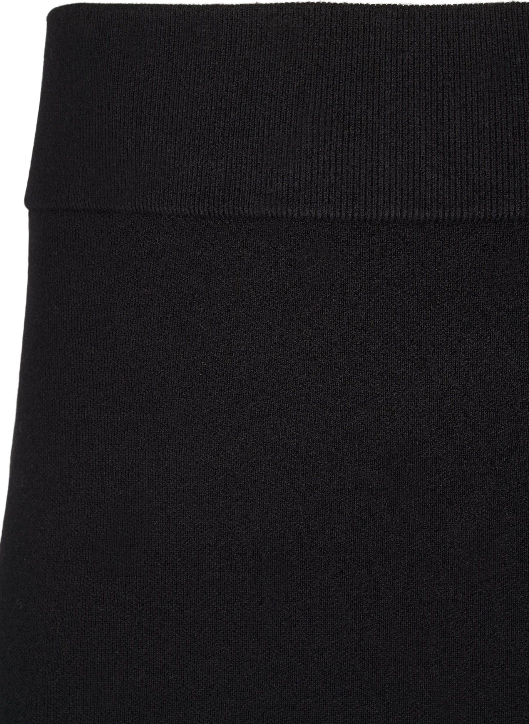 Zizzi Zoe Skirt in Black 