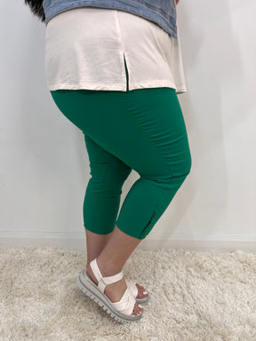 Cassie Crop Trouser in Green