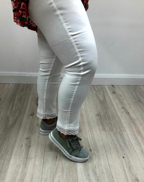 Pinns Lace Detail Ankle Grazer in White - Wardrobe Plus