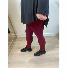 Curvy Trousers in Burgundy - Wardrobe Plus