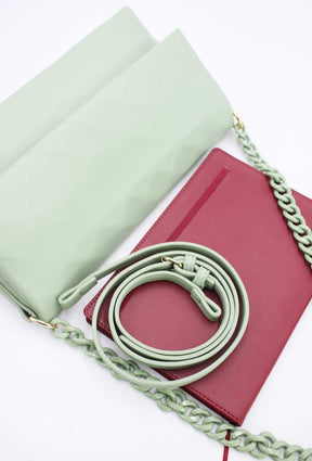 Chain Strap Bag in Green - Wardrobe Plus