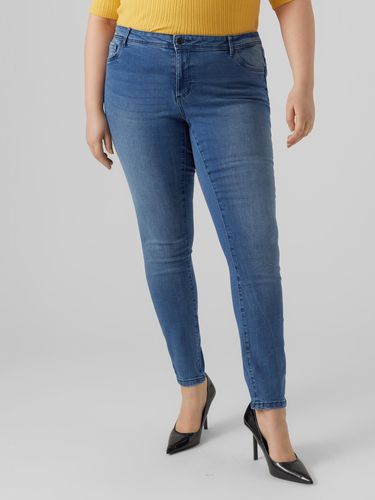 Vero Moda Anya Skinny Jeans in Blue