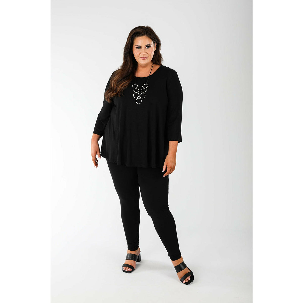 Mellomi Ruby Leggings in Black - Wardrobe Plus