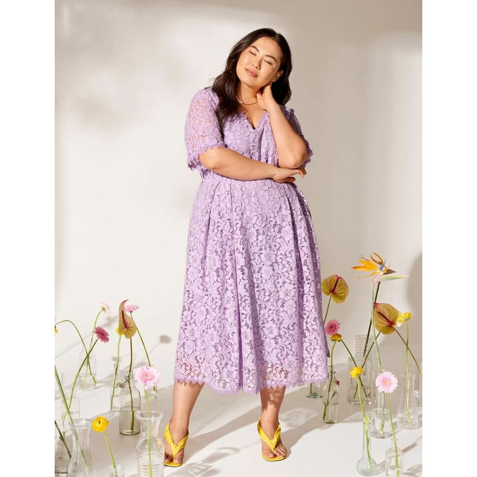 Zizzi Ann Lace Dress in Purple - Wardrobe Plus