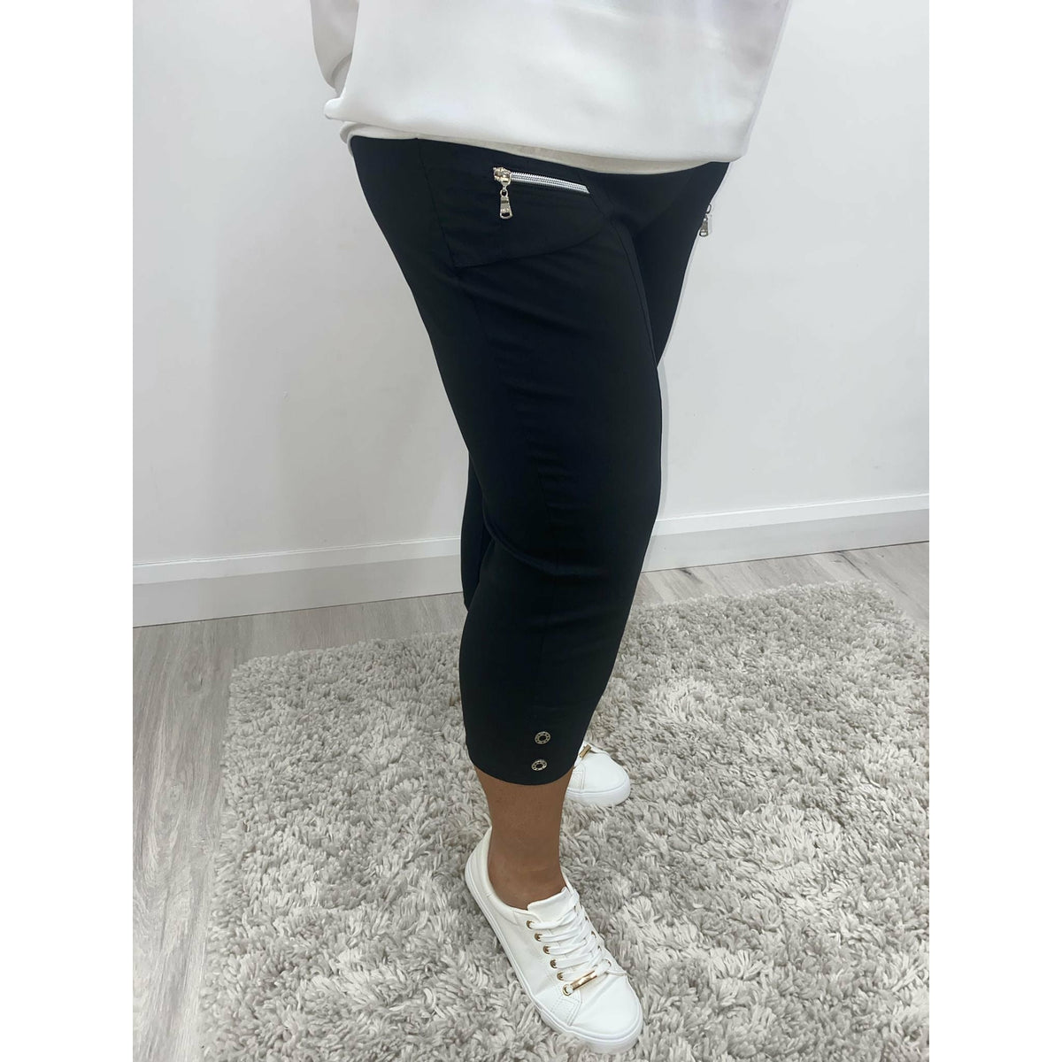 Lucie Crop Trousers Black Bottoms