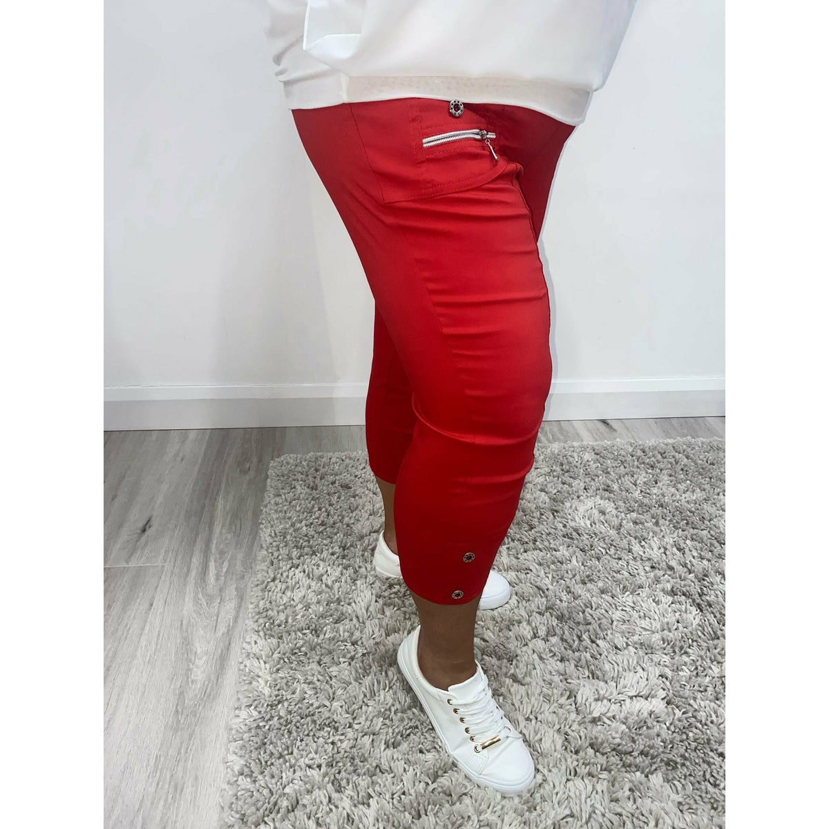 Lucie Crop Trousers In Red Bottoms
