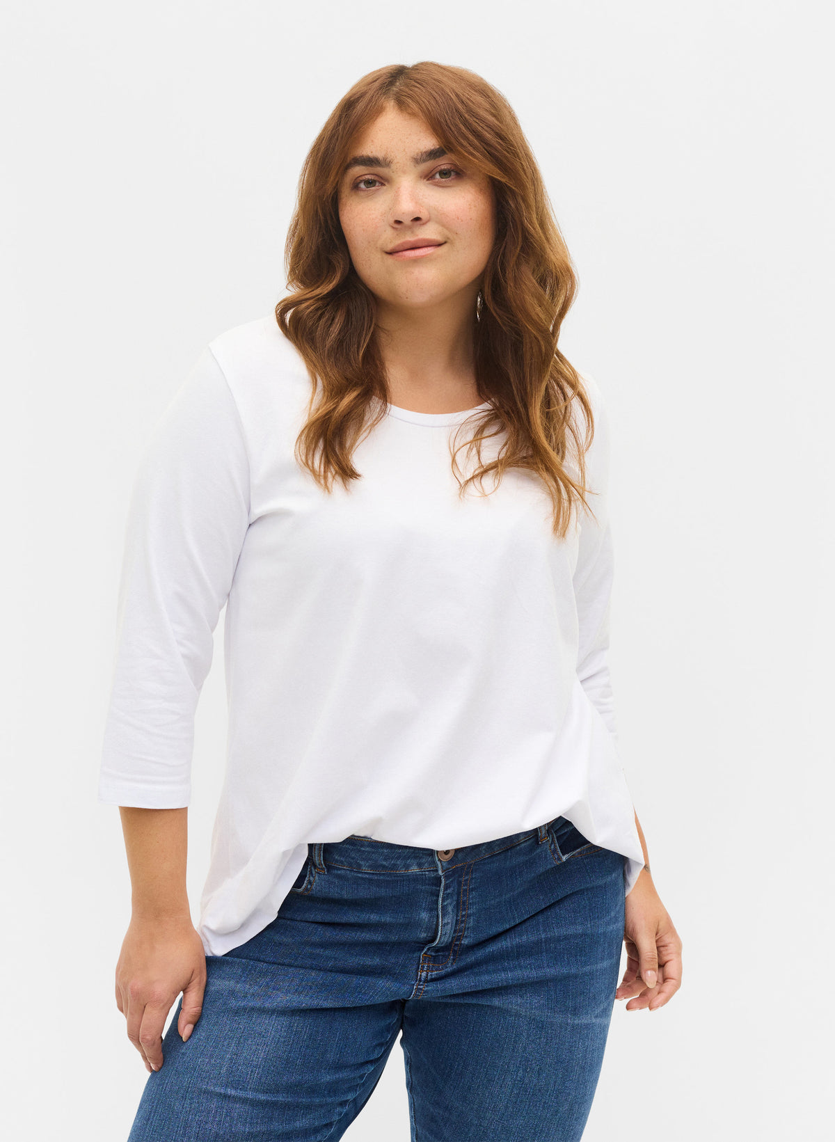 Zizzi Basic 3/4 Sleeve Tee in White - Wardrobe Plus