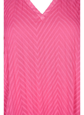 Zizzi Mya Pleated Dress in Pink